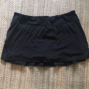 Lulu black skirt